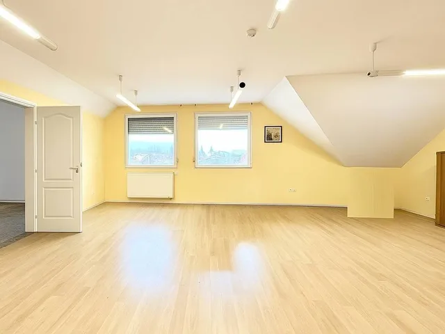 Eladó lakás Budaörs, Városközpont 140 nm