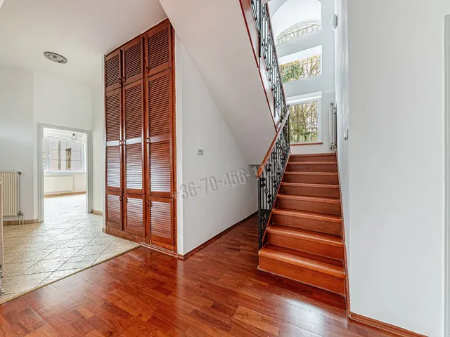 Eladó lakás Budapest I. kerület 210 nm