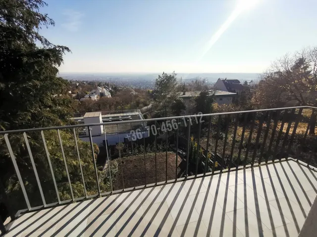Eladó ház Budapest XII. kerület, Farkasvölgy 245 nm