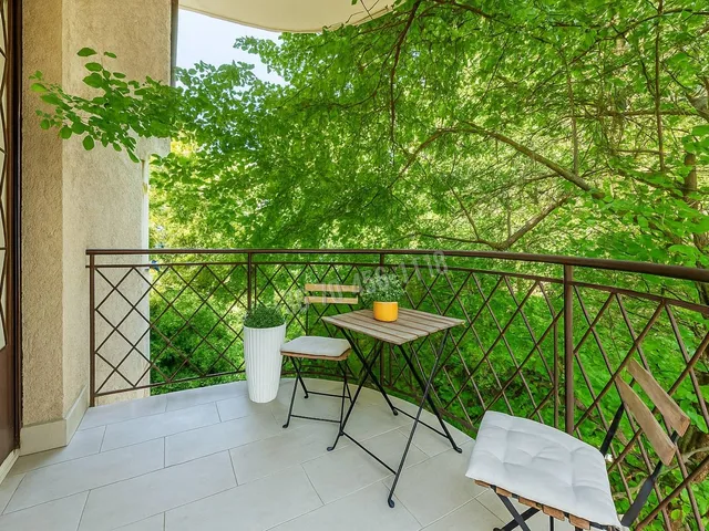 Eladó lakás Budapest II. kerület, Pasaréti út 75 nm