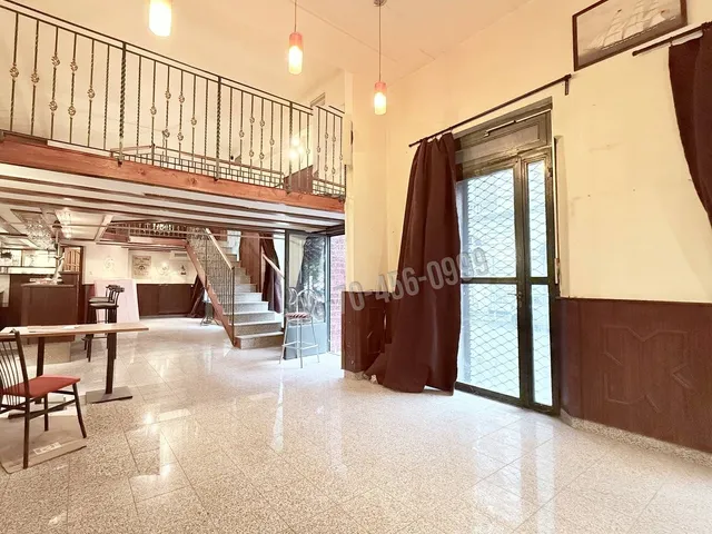 Eladó kereskedelmi és ipari ingatlan Budapest VII. kerület 223 nm