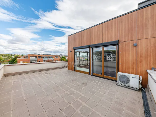 Eladó lakás Budapest XI. kerület, Spanyolrét 143 nm