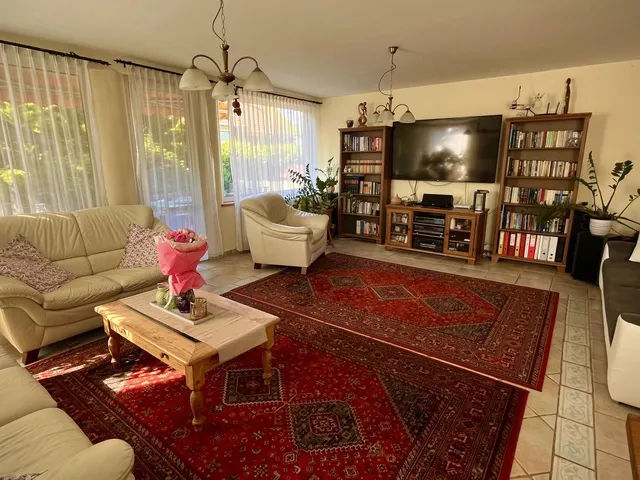 Eladó ház Érd, Fenyves-Parkváros 155 nm