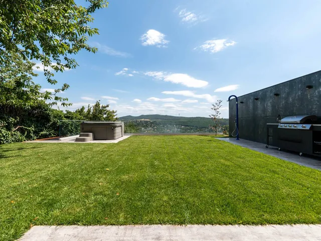 Eladó ház Budapest II. kerület 180 nm