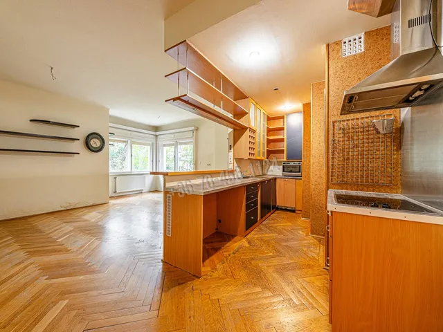 Eladó lakás Budapest I. kerület, Naphegy 89 nm