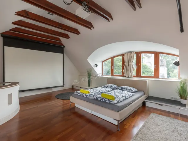 Eladó lakás Budapest I. kerület, Naphegy 107 nm