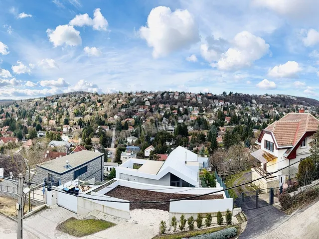 Eladó telek Budapest II. kerület