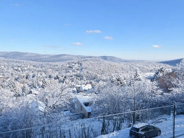 Eladó ház Budapest II. kerület 186 nm