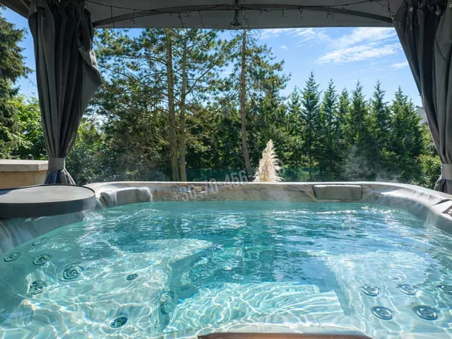 Eladó ház Budaörs, Kertváros 290 nm