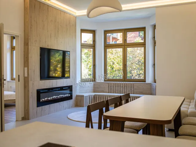 Eladó lakás Budapest I. kerület 112 nm