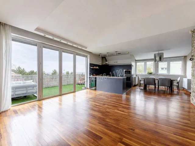 Eladó lakás Budapest II. kerület, Zöldmál 129 nm