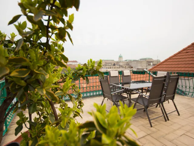 Eladó lakás Budapest I. kerület, Naphegy 107 nm