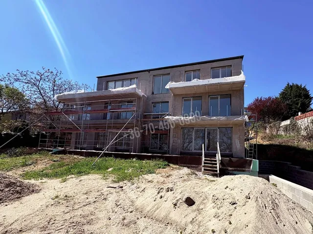 Eladó lakás Budapest XI. kerület, Madárhegy 114 nm