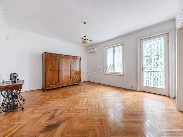 Eladó lakás Budapest I. kerület, Naphegy 136 nm