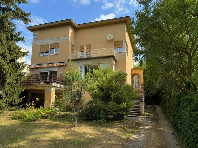 Eladó lakás Budapest II. kerület, Pasarét 135 nm