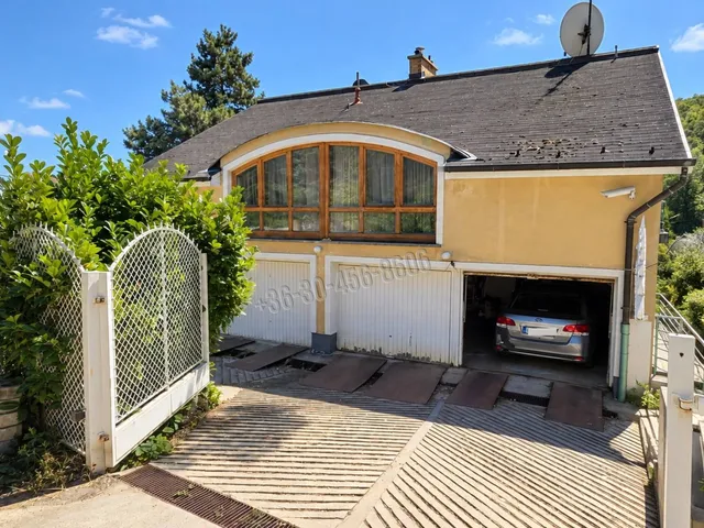 Eladó lakás Budapest XII. kerület, Csillebérc 208 nm