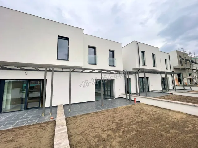 Eladó ház Mogyoród 141 nm