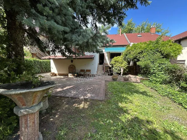 Eladó ház Budapest XIV. kerület, Törökőr 150 nm