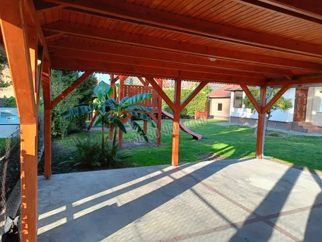 Kiadó ház Budapest XVI. kerület, Sashalom 100 nm