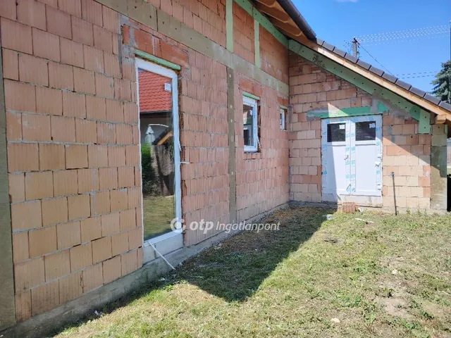 Eladó lakás Kápolnásnyék 142 nm