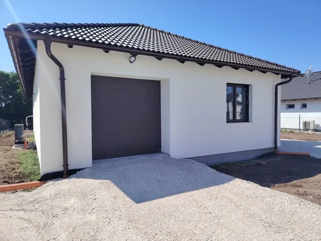 Eladó ház Velence 134 nm