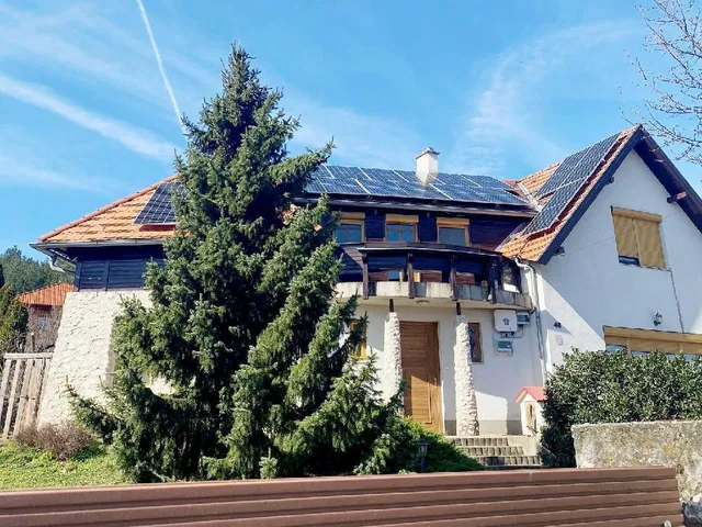 Eladó ház Velence 250 nm