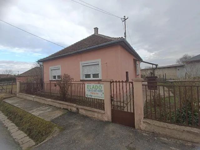 Eladó ház Pusztaszabolcs 65 nm