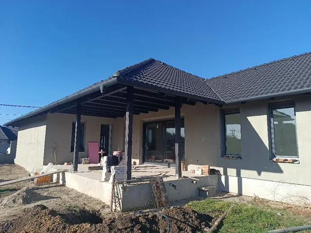 Eladó ház Iváncsa 110 nm