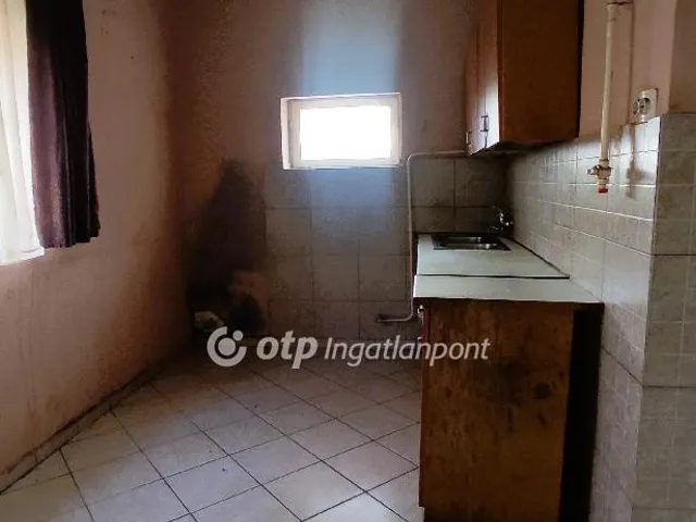 Eladó ház Üllő 152 nm