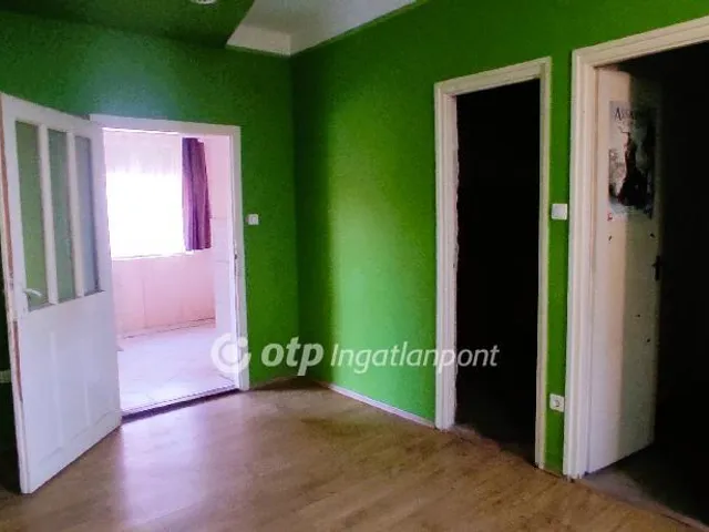 Eladó ház Üllő 152 nm
