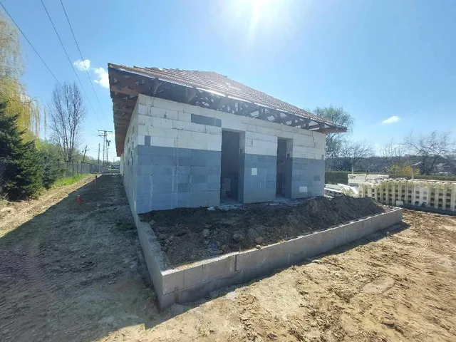 Eladó ház Vál 85 nm