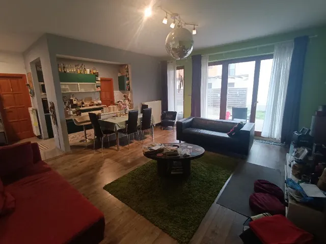 Kiadó ház Velence 108 nm