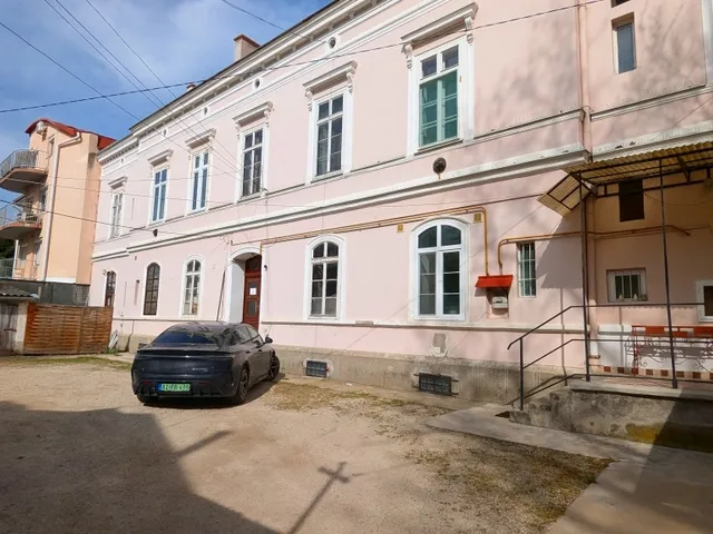 Eladó lakás Székesfehérvár 34 nm