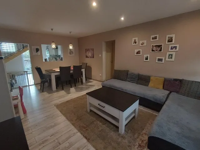 Eladó ház Velence 103 nm