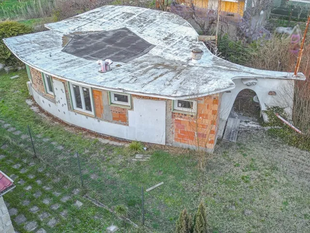 Eladó ház Velence 70 nm