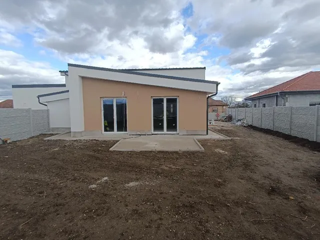 Eladó ház Seregélyes 107 nm