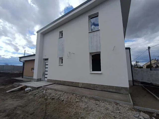 Eladó ház Seregélyes 107 nm