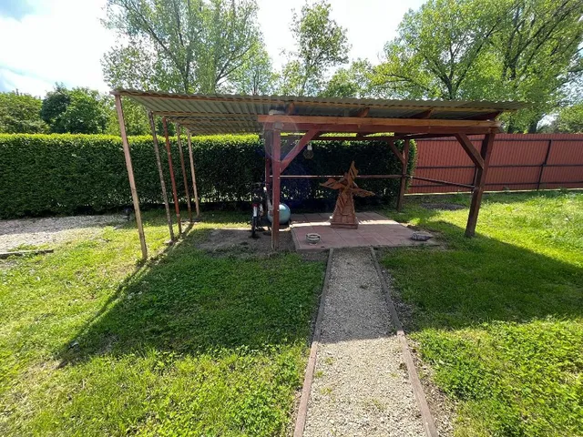 Eladó üdülő és hétvégi ház Szabadegyháza 99 nm