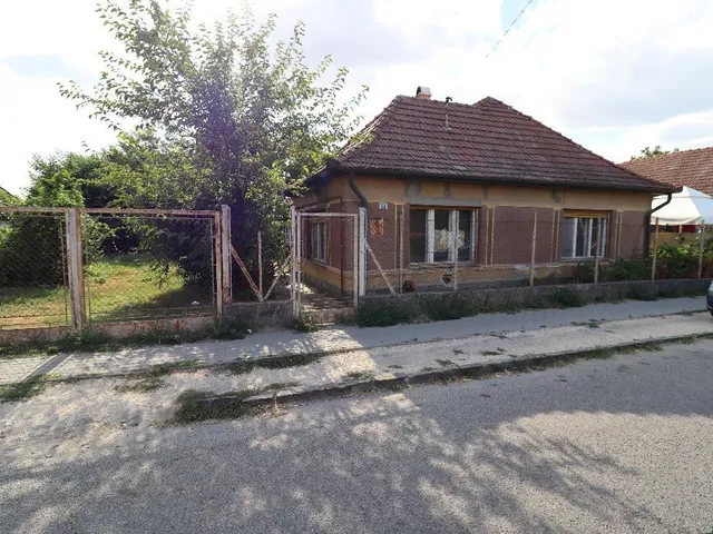 Eladó ház Dömsöd 97 nm