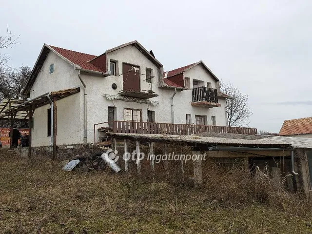 Eladó nyaraló Zámoly 44 nm