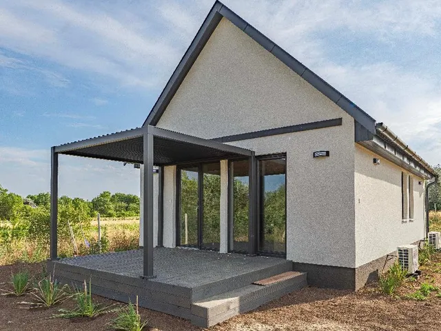 Eladó üdülő és hétvégi ház Sukoró 68 nm