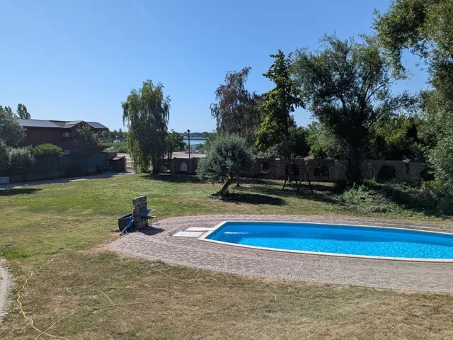 Eladó lakás Velence 64 nm