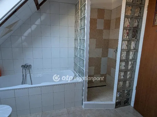 Eladó ház Sukoró 182 nm