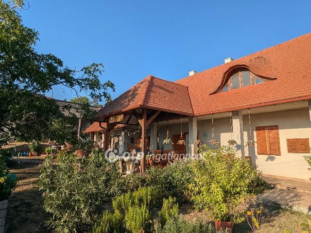 Eladó ház Sukoró 182 nm