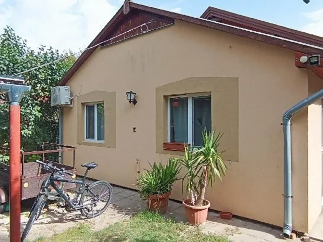 Eladó ház Velence 90 nm