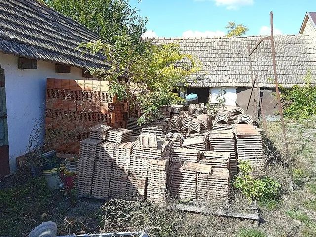 Eladó ház Dég 47 nm