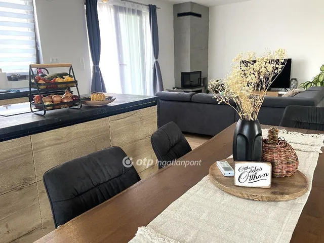 Eladó ház Tordas 135 nm