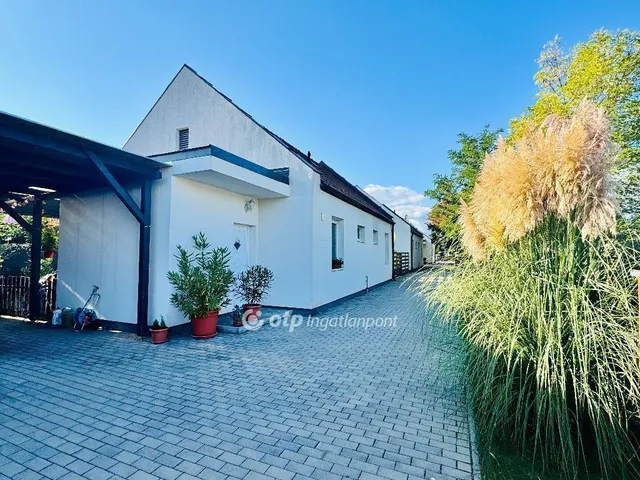 Eladó ház Lepsény 75 nm