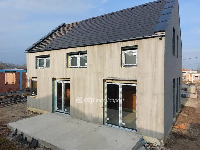 Eladó ház Székesfehérvár 208 nm