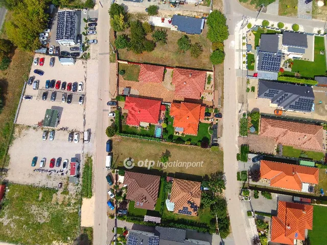 Eladó telek Székesfehérvár 722 nm